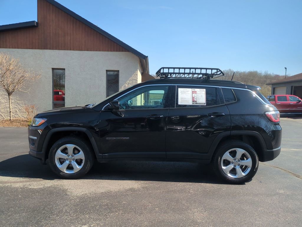 Used 2018 Jeep Compass Latitude AWD/4WD image 8