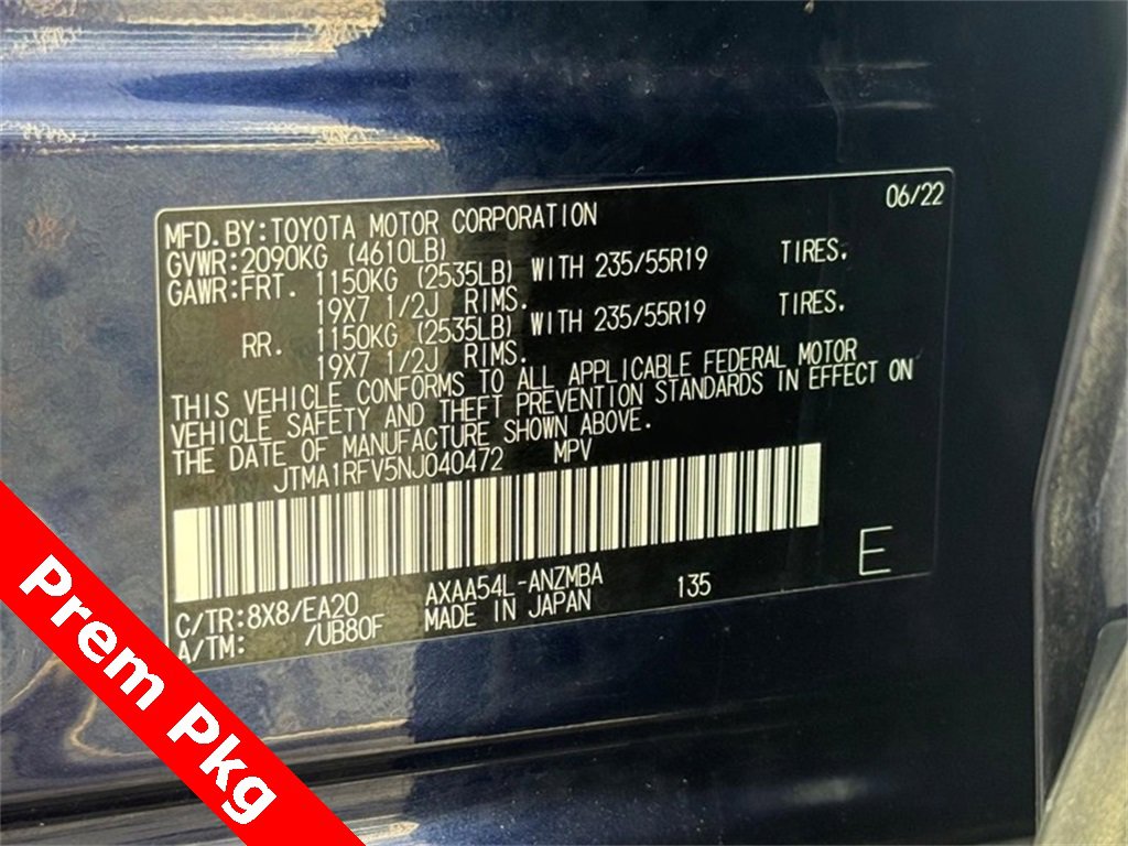 Used 2022 Toyota RAV4 XLE Premium image 26