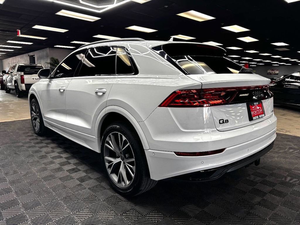 Used 2021 Audi Q8 Premium w/ Black Optic Package AWD/4WD image 11