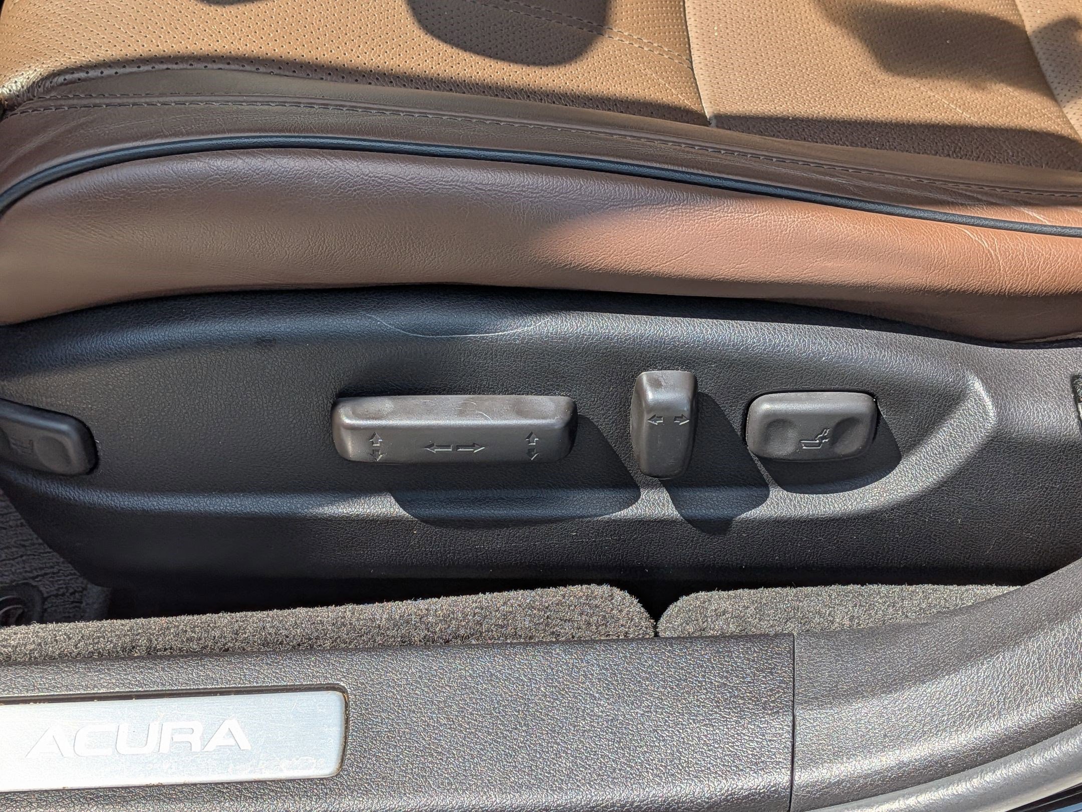 Used 2018 Acura TLX V6 w/ Technology Package image 16