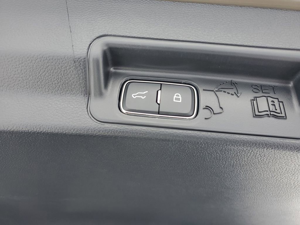 New 2026 Ford Explorer ST w/ Sun And Sound Package image 34