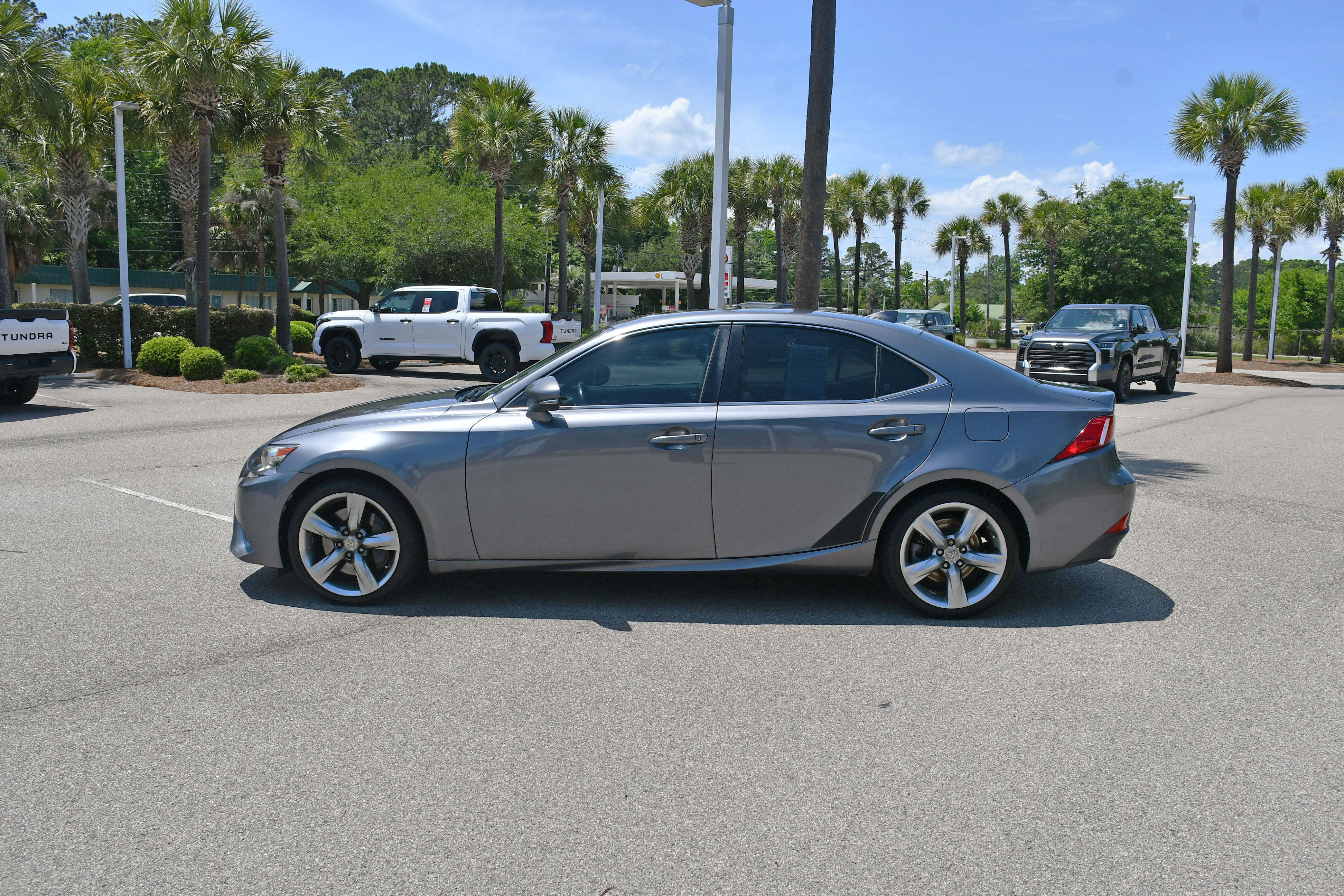 Used 2014 Lexus IS 350 w/ Navigation Package RWD image 5