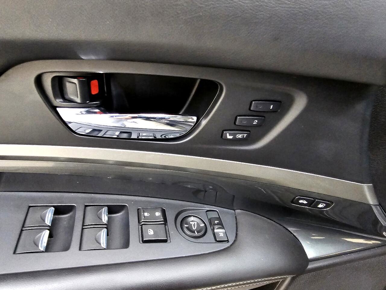 Used 2014 Acura RLX image 43