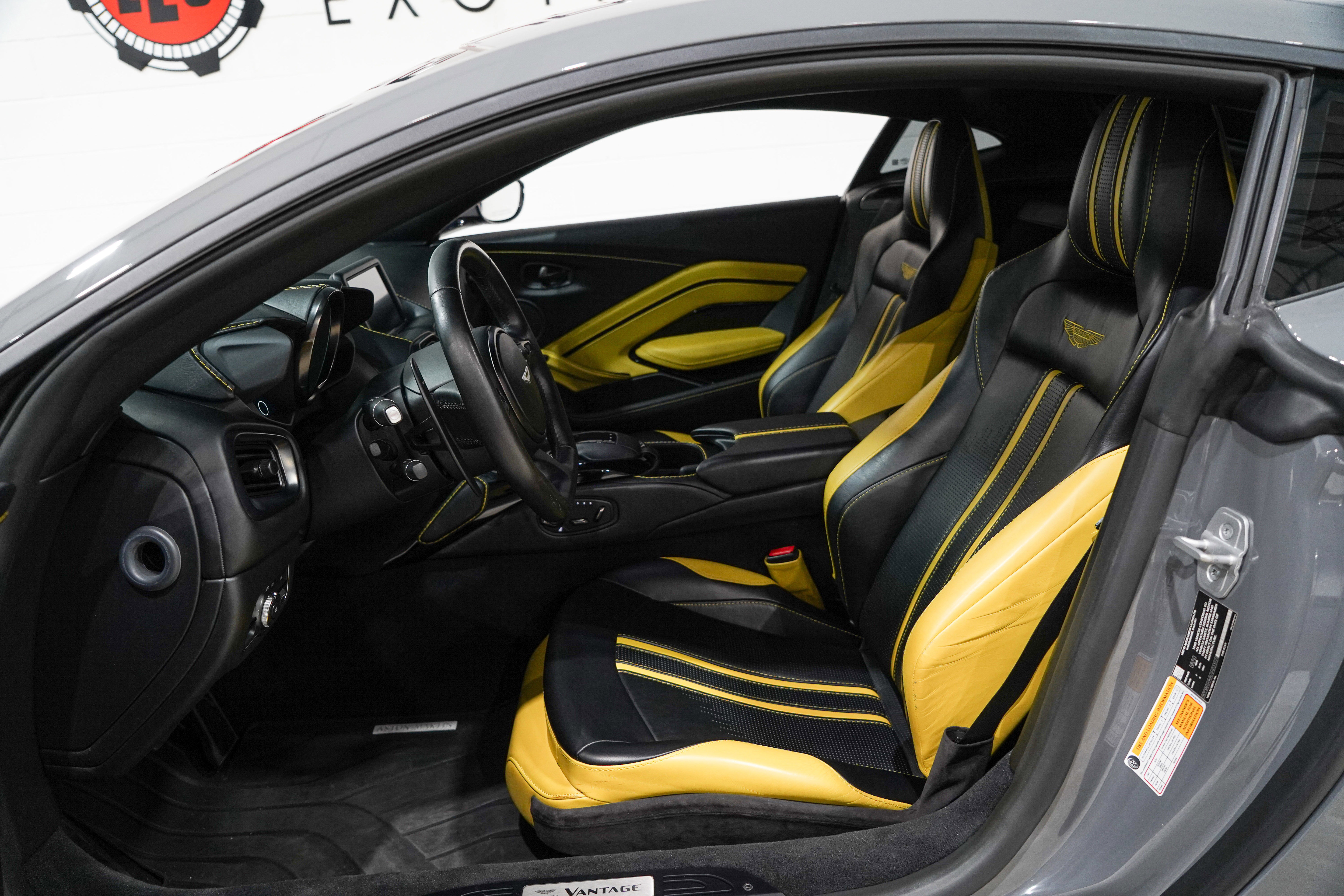 Used 2020 Aston Martin V8 Vantage Coupe RWD image 8