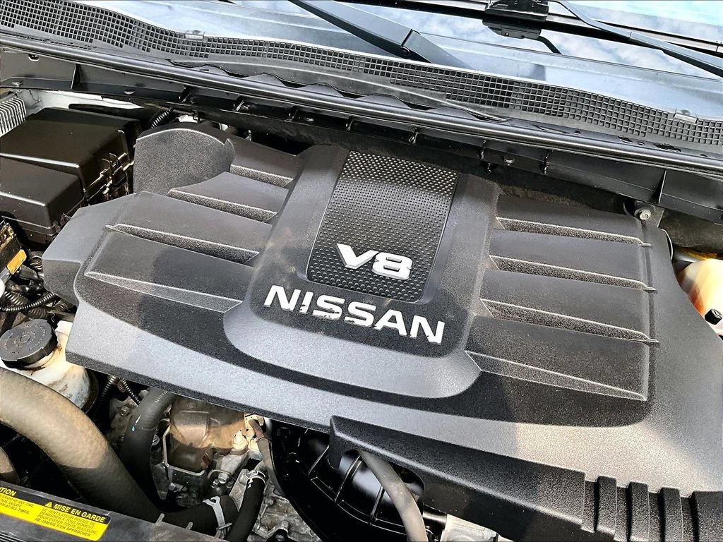 Used 2018 Nissan Titan SV w/ SV Convenience Package AWD/4WD image 35