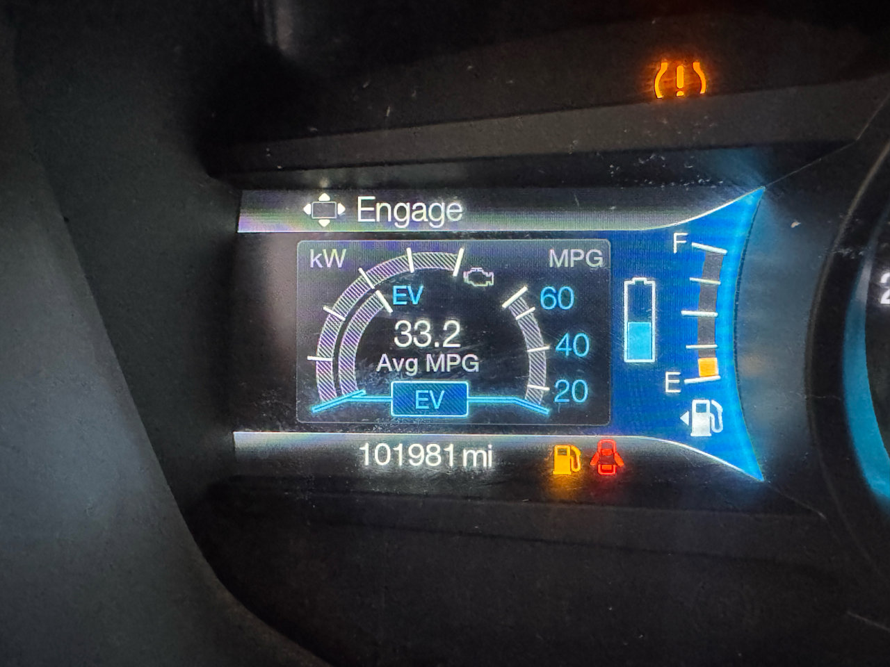 Used 2018 Ford Fusion SE w/ Equipment Group 602A image 15