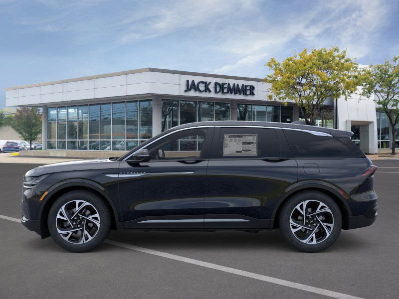 New 2026 Lincoln Nautilus Premier w/ Equipment Group 102A AWD/4WD image 3