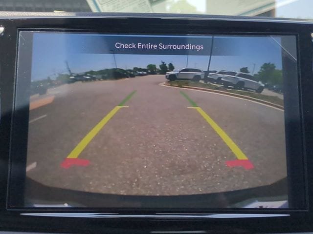 New 2027 Chrysler Pacifica LX FWD image 20