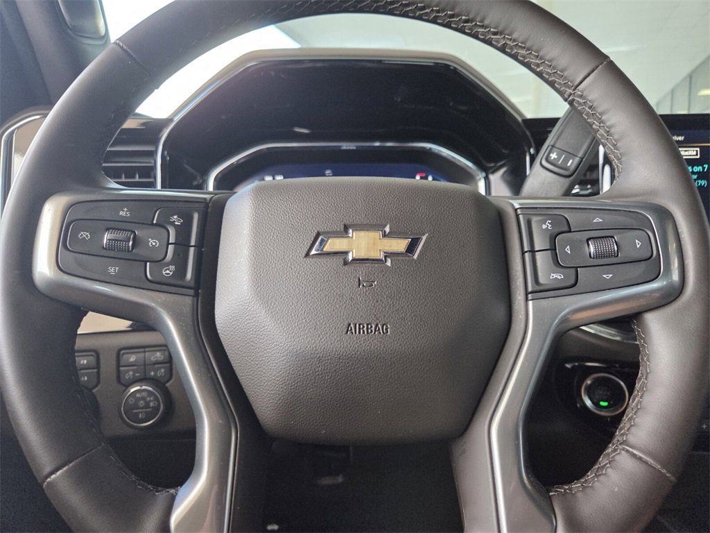 Used 2024 Chevrolet Silverado 2500 LTZ w/ LTZ Convenience Package image 28