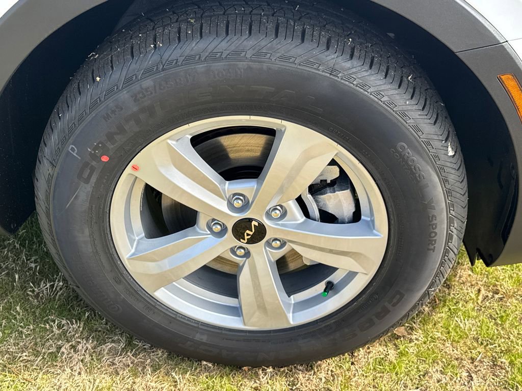 New 2026 Kia Sorento LX image 12