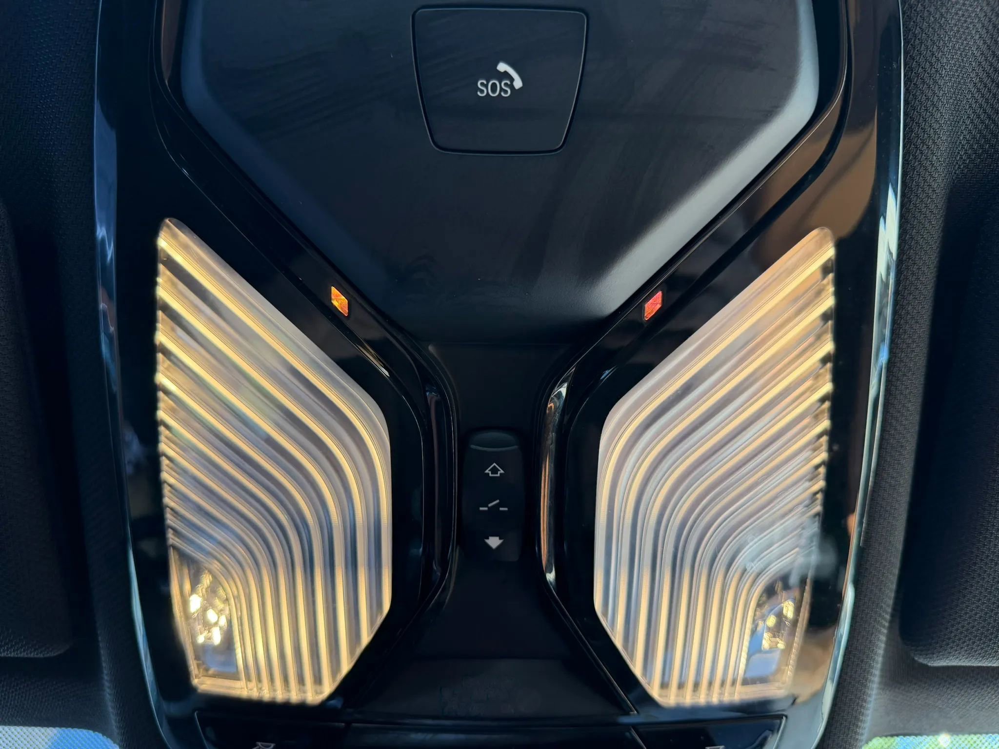 Used 2018 BMW 540i RWD image 18