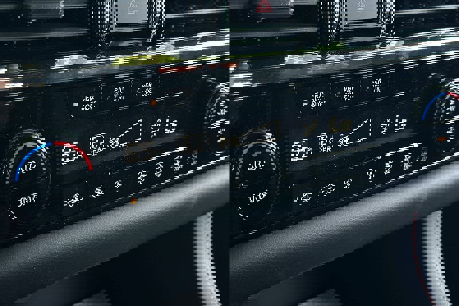 New 2025 Nissan Pathfinder Rock Creek image 25