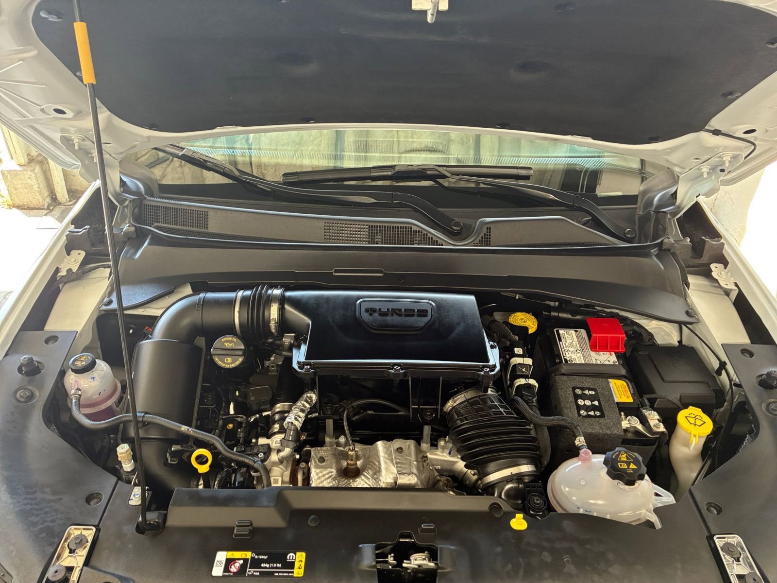 Used 2025 Jeep Compass Limited image 33