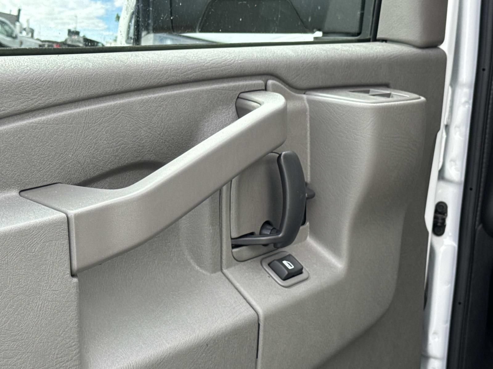 New 2026 Chevrolet Express 4500 w/ Power Convenience Package RWD image 14