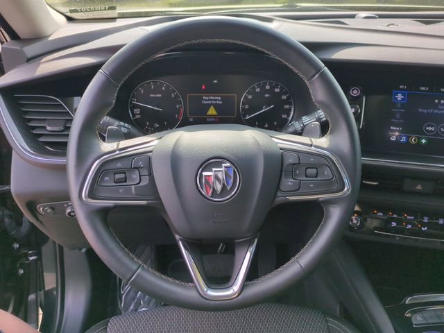 Used 2023 Buick Envision Preferred image 14