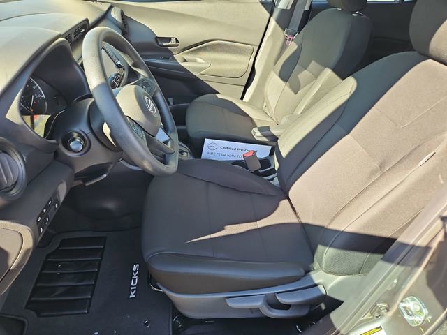 Certified 2025 Nissan Kicks Play S FWD image 17