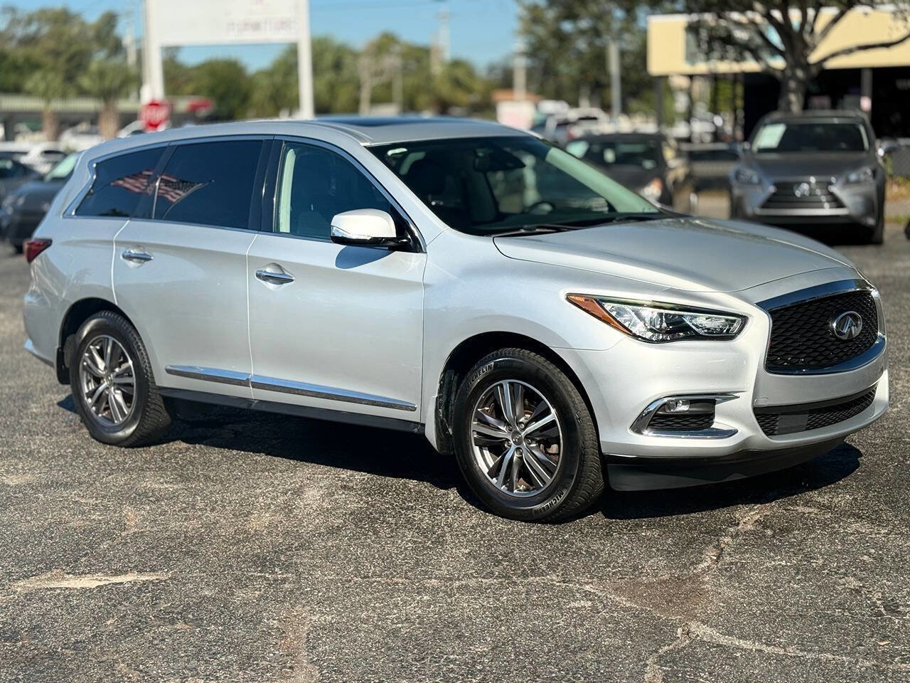 Used 2019 INFINITI QX60 Pure image 11