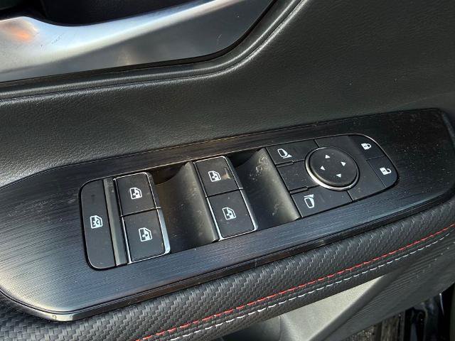 New 2026 Nissan Kicks SR AWD/4WD image 20