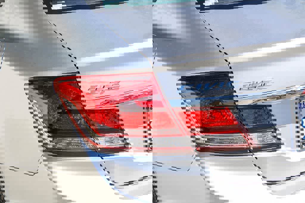 Used 2015 Honda Civic LX image 10