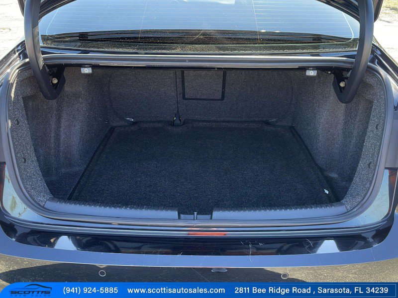 Used 2018 Volkswagen Jetta GLI FWD image 12