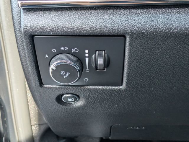 Used 2019 Jeep Grand Cherokee Limited X image 14