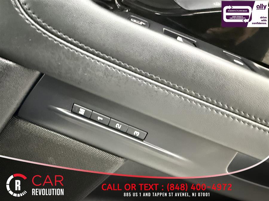 Used 2020 Land Rover Range Rover Evoque SE image 56