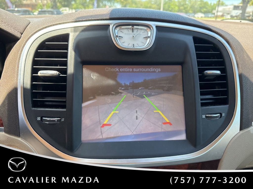 Used 2011 Chrysler 300 C w/ Sound Group RWD image 19
