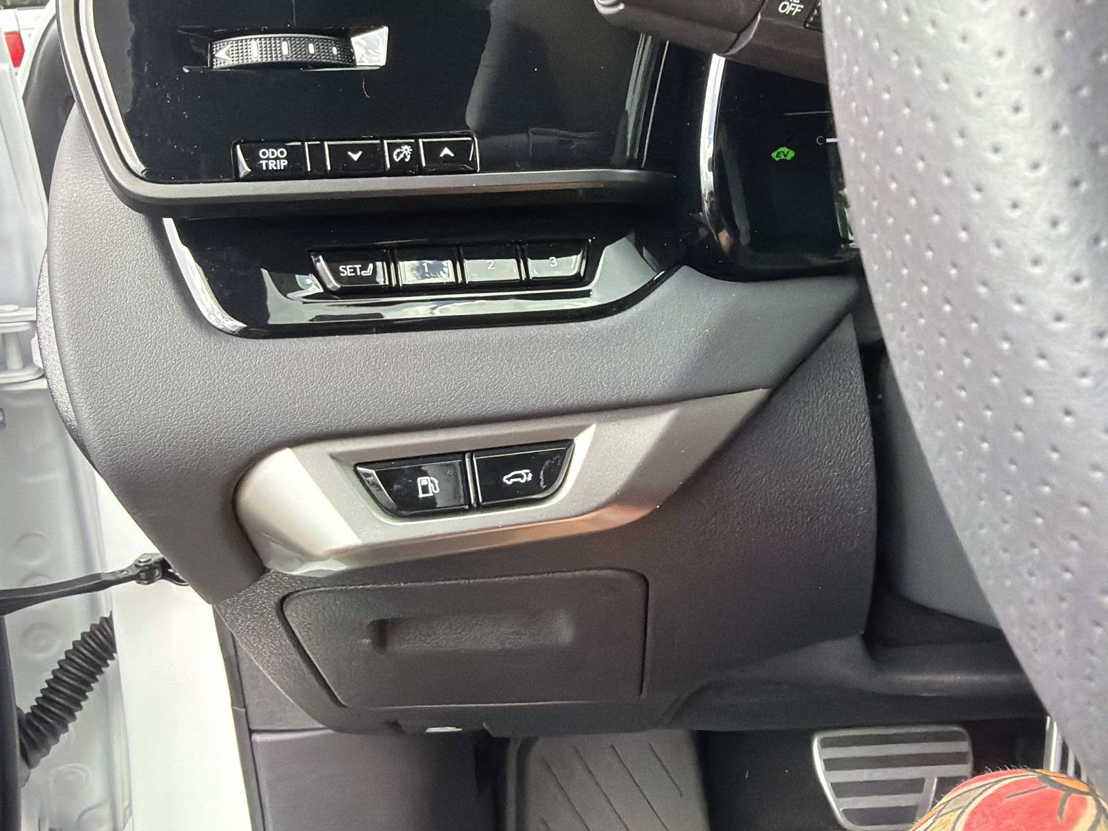 Used 2026 Lexus RX 500h F Sport w/ Convenience Package AWD/4WD image 31
