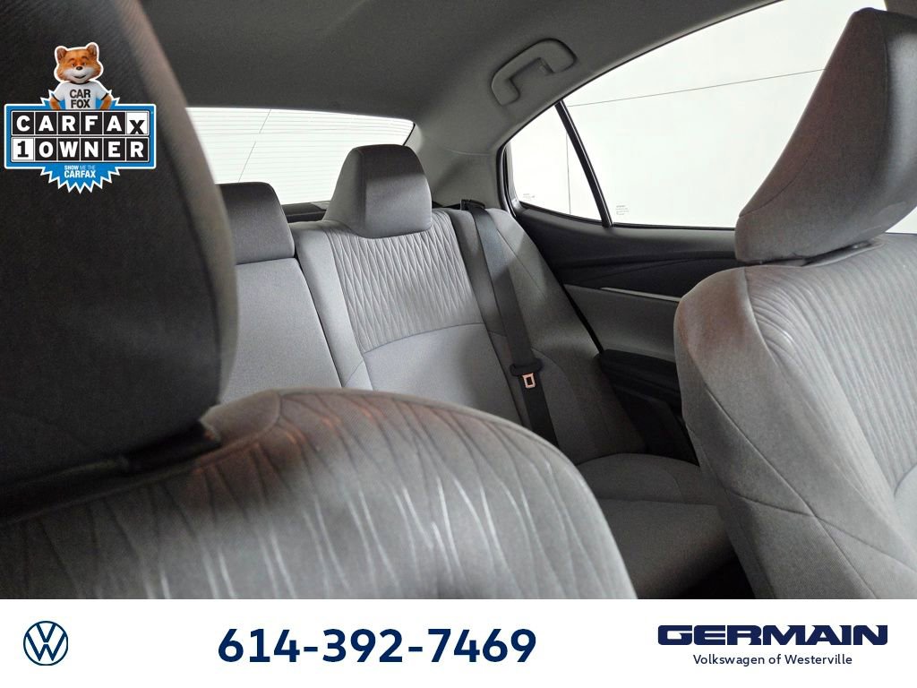 Used 2025 Toyota Camry LE w/ Convenience Package image 15