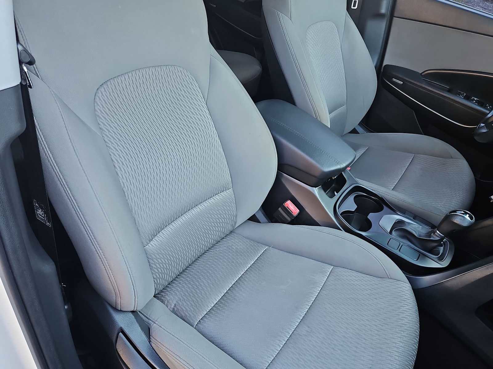 Used 2017 Hyundai Santa Fe Sport image 19