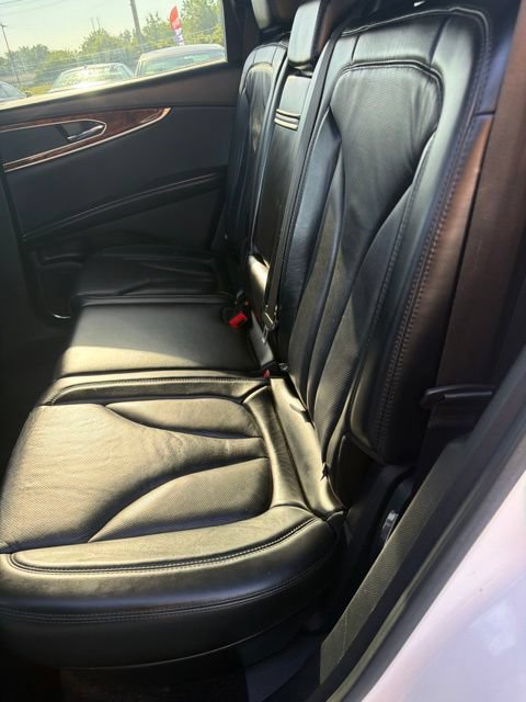 Used 2018 Lincoln MKX Reserve w/ Lincoln MKX Climate Package AWD/4WD image 9