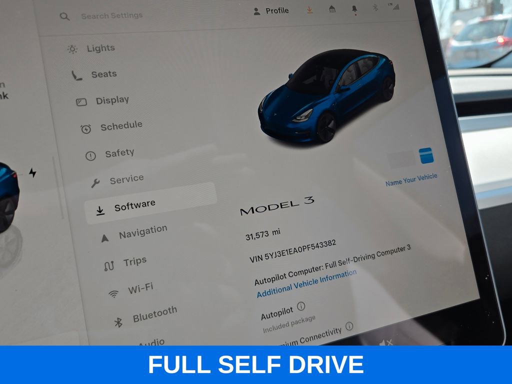 Used 2023 Tesla Model 3 Standard Range image 2