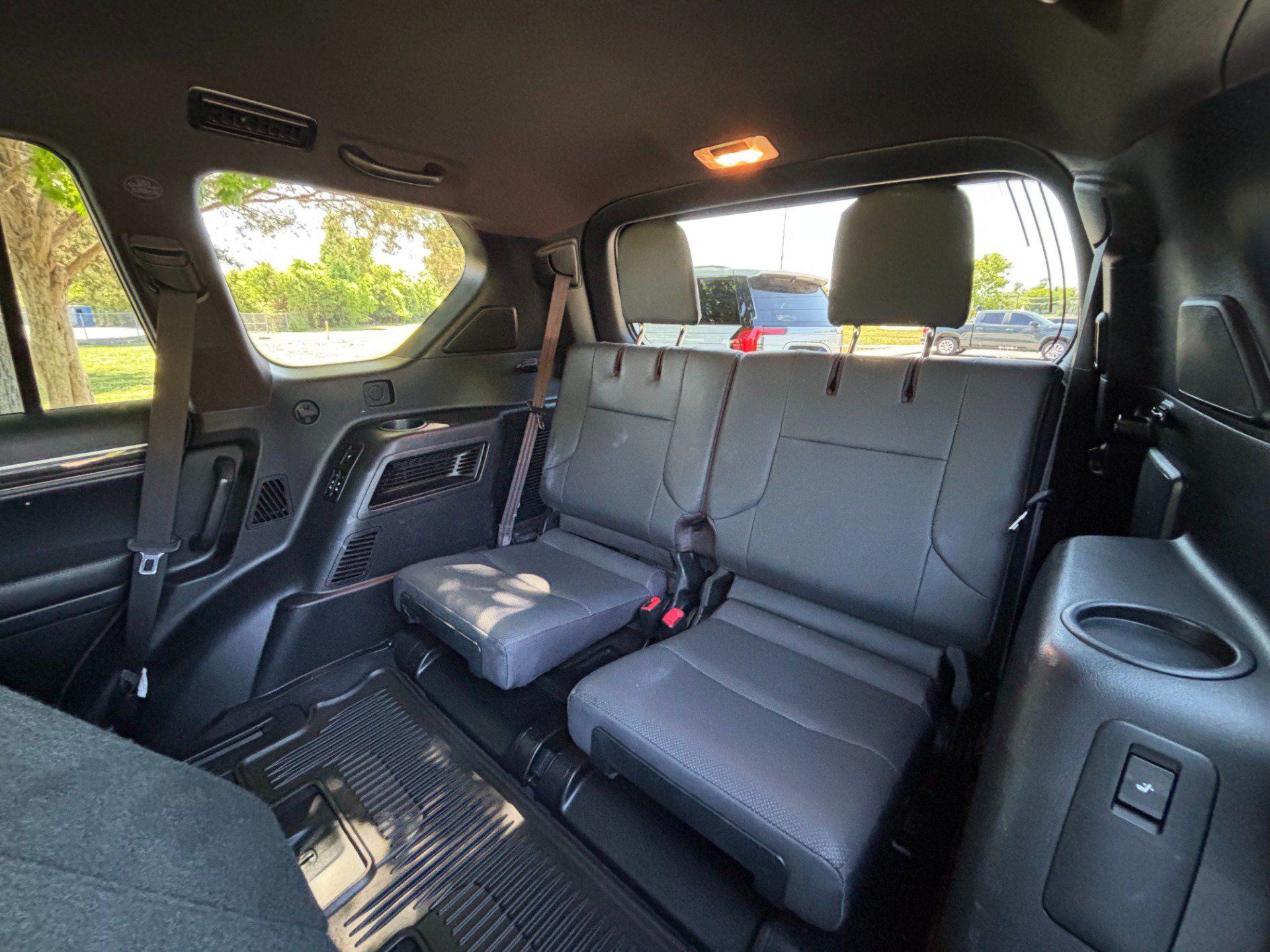 Used 2023 Lexus GX 460 Premium w/ Premium Plus Package AWD/4WD image 31
