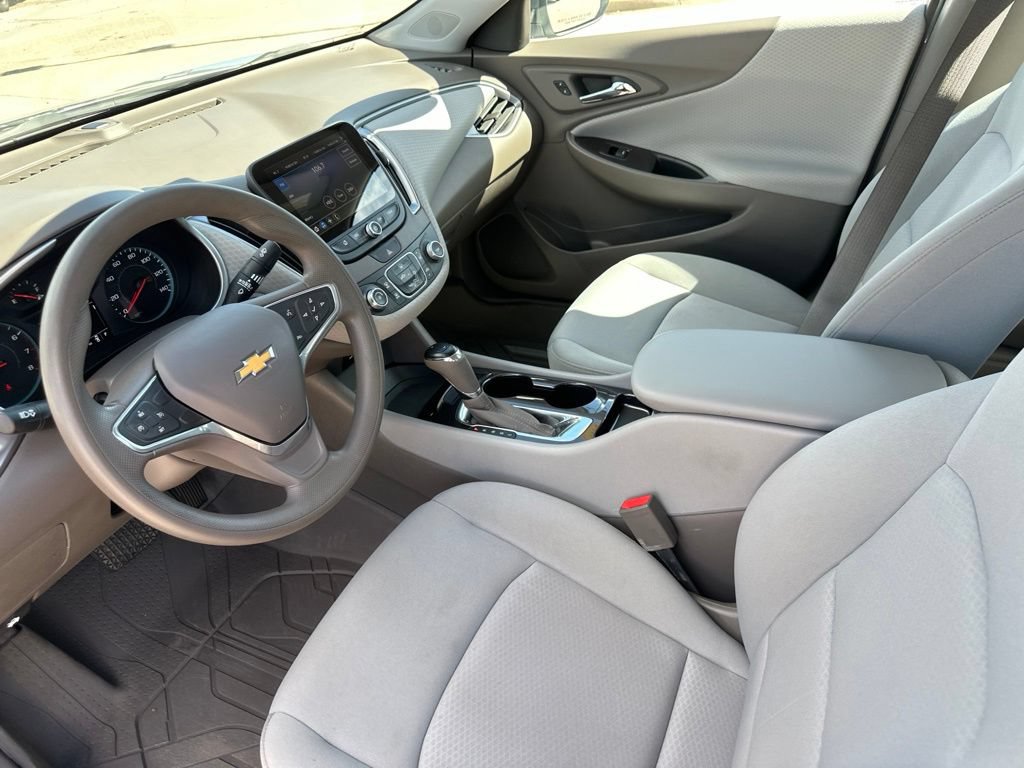 Certified 2019 Chevrolet Malibu LS FWD image 13