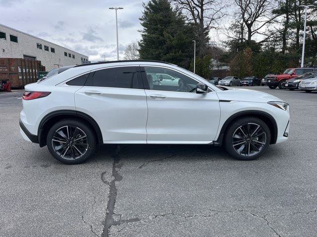 New 2025 INFINITI QX55 Luxe w/ Cargo Package image 2