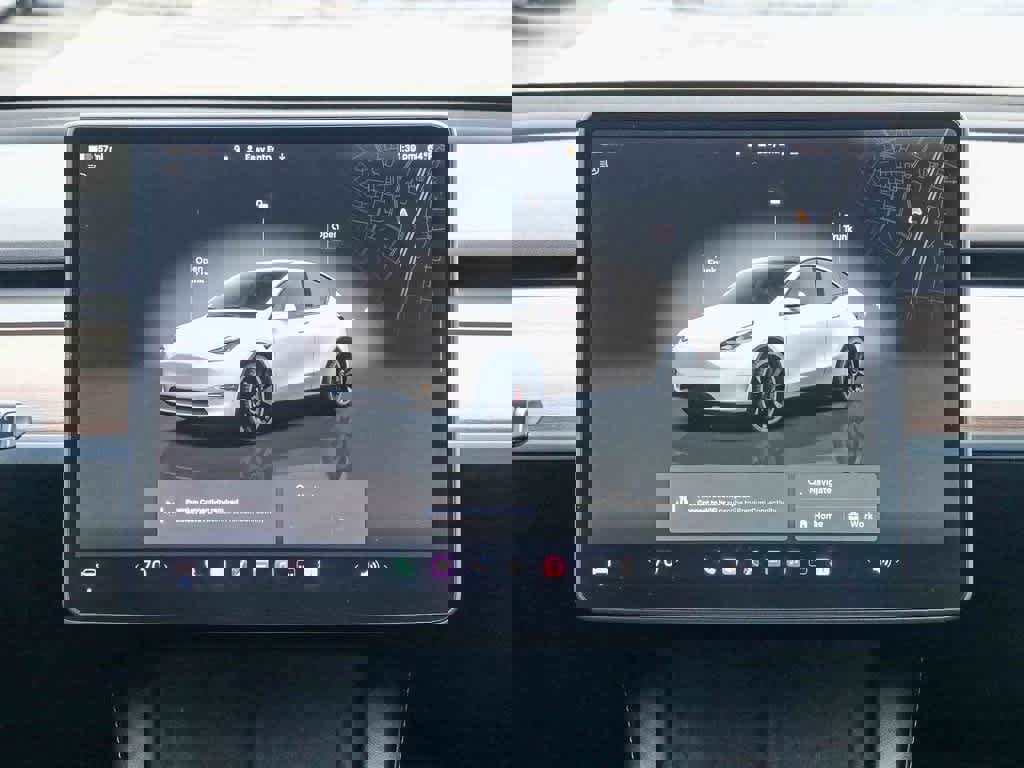 Used 2025 Tesla Model Y Performance image 12