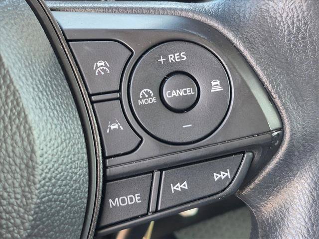 Used 2025 Toyota Corolla LE FWD image 15