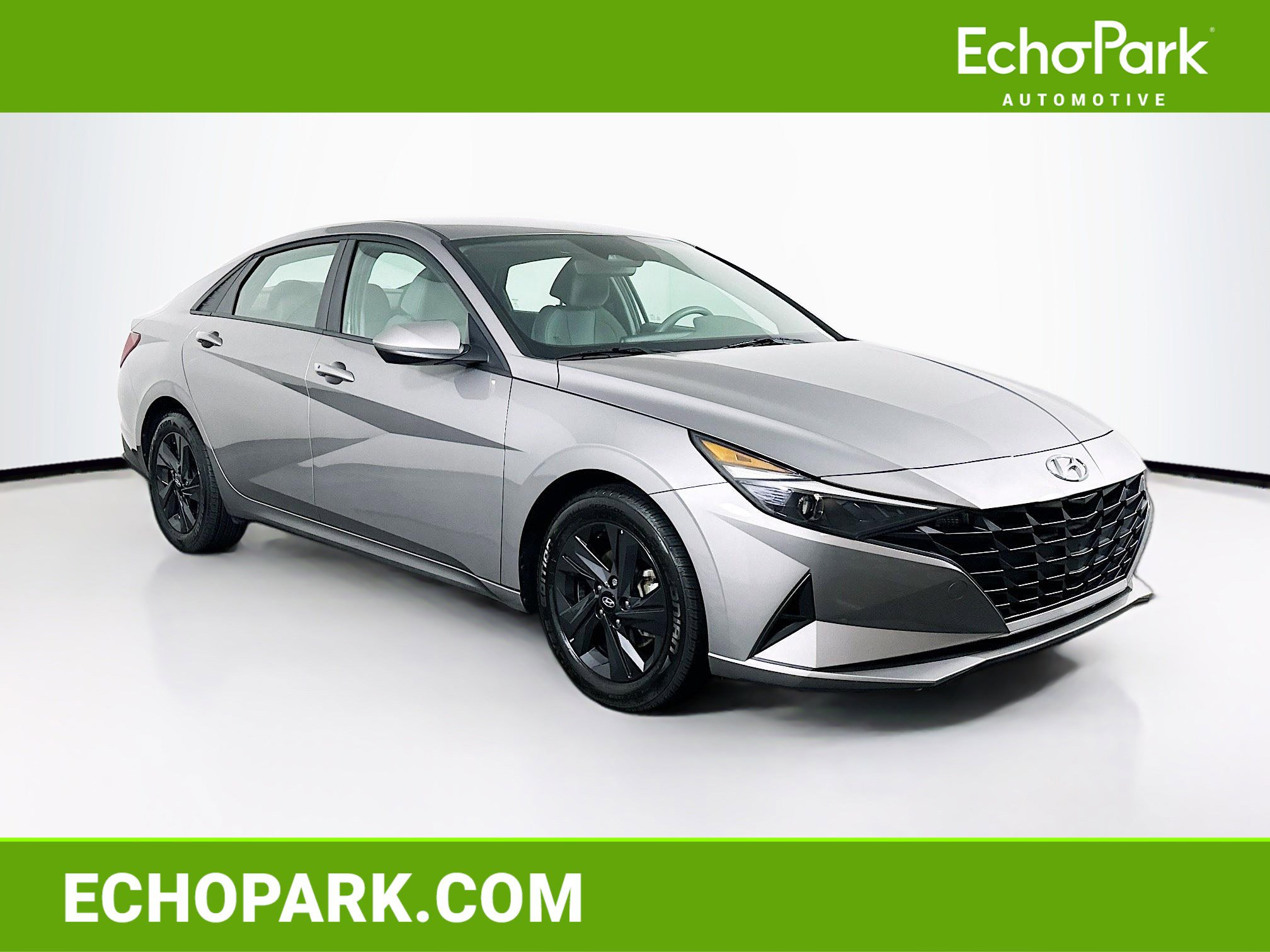 Used 2021 Hyundai Elantra SEL image 1