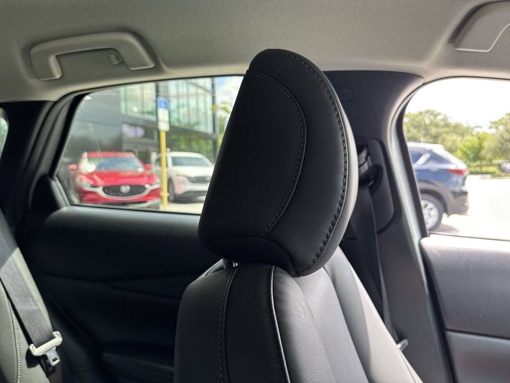 Certified 2025 MAZDA CX-30 AWD 2.5 S w/ Select Sport Pkg image 20