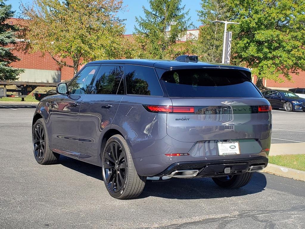 New 2025 Land Rover Range Rover Sport Dynamic SE image 7