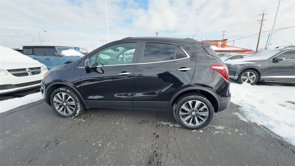 Used 2022 Buick Encore Preferred w/ Safety Package image 5