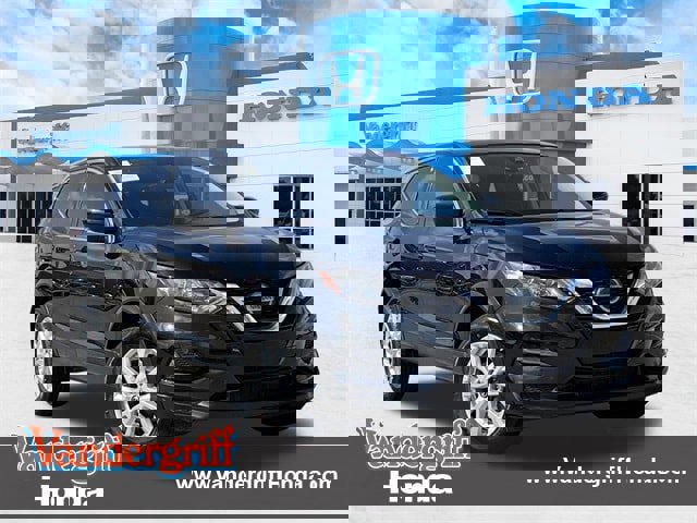 Used 2020 Nissan Rogue Sport S w/ Appearance Package image 1