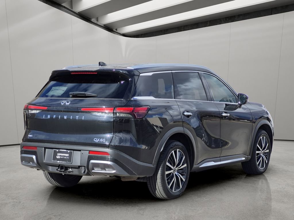 Used 2024 INFINITI QX60 Sensory image 3