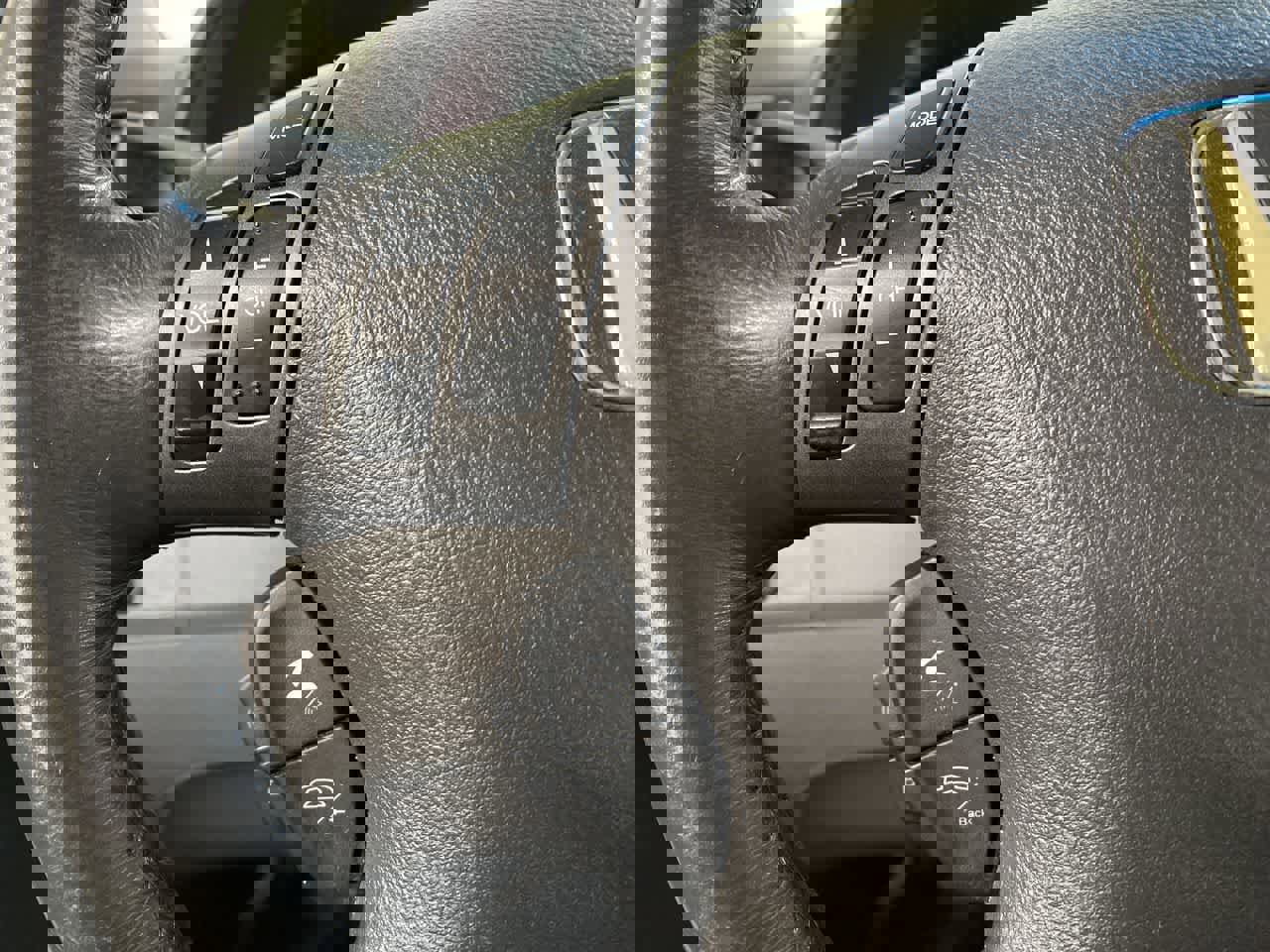 Used 2010 Honda Odyssey EX-L image 21