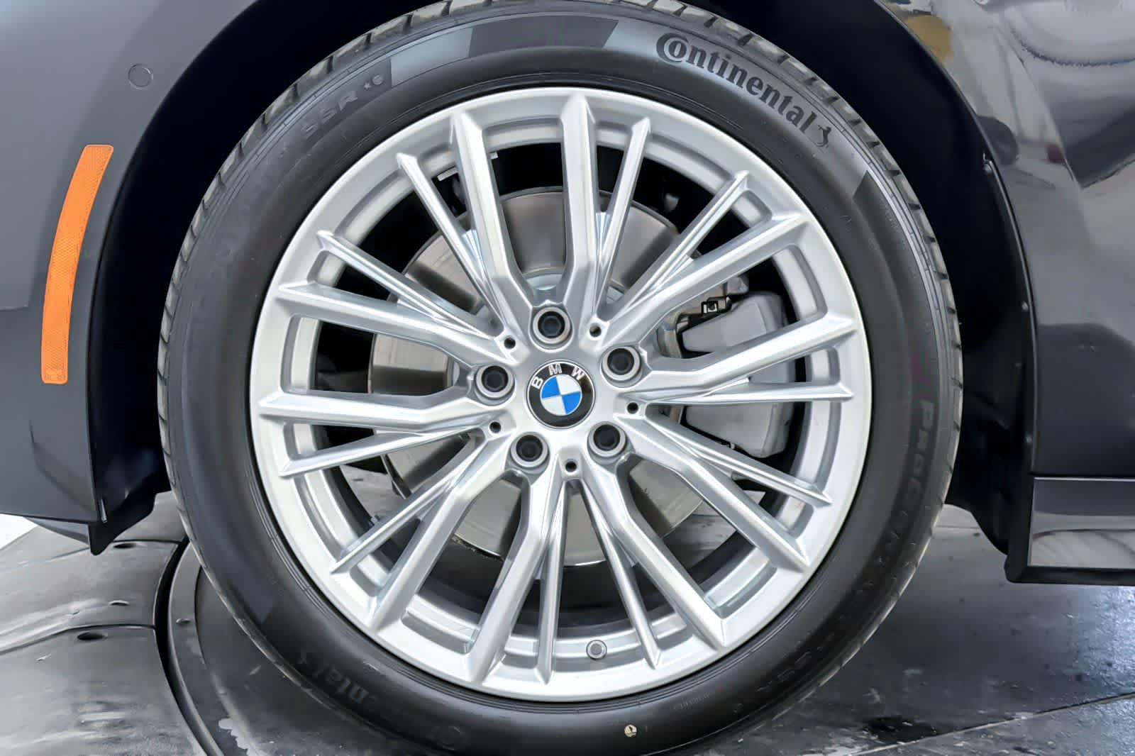 Used 2023 BMW 330i Sedan w/ Premium Package RWD image 26