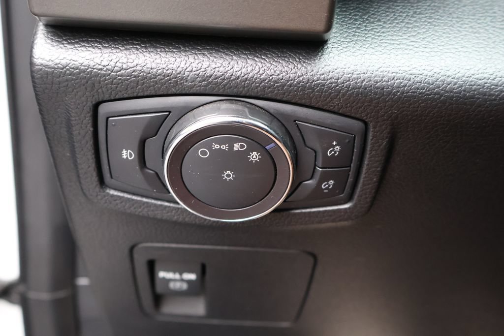 Used 2020 Ford Expedition XLT AWD/4WD image 40