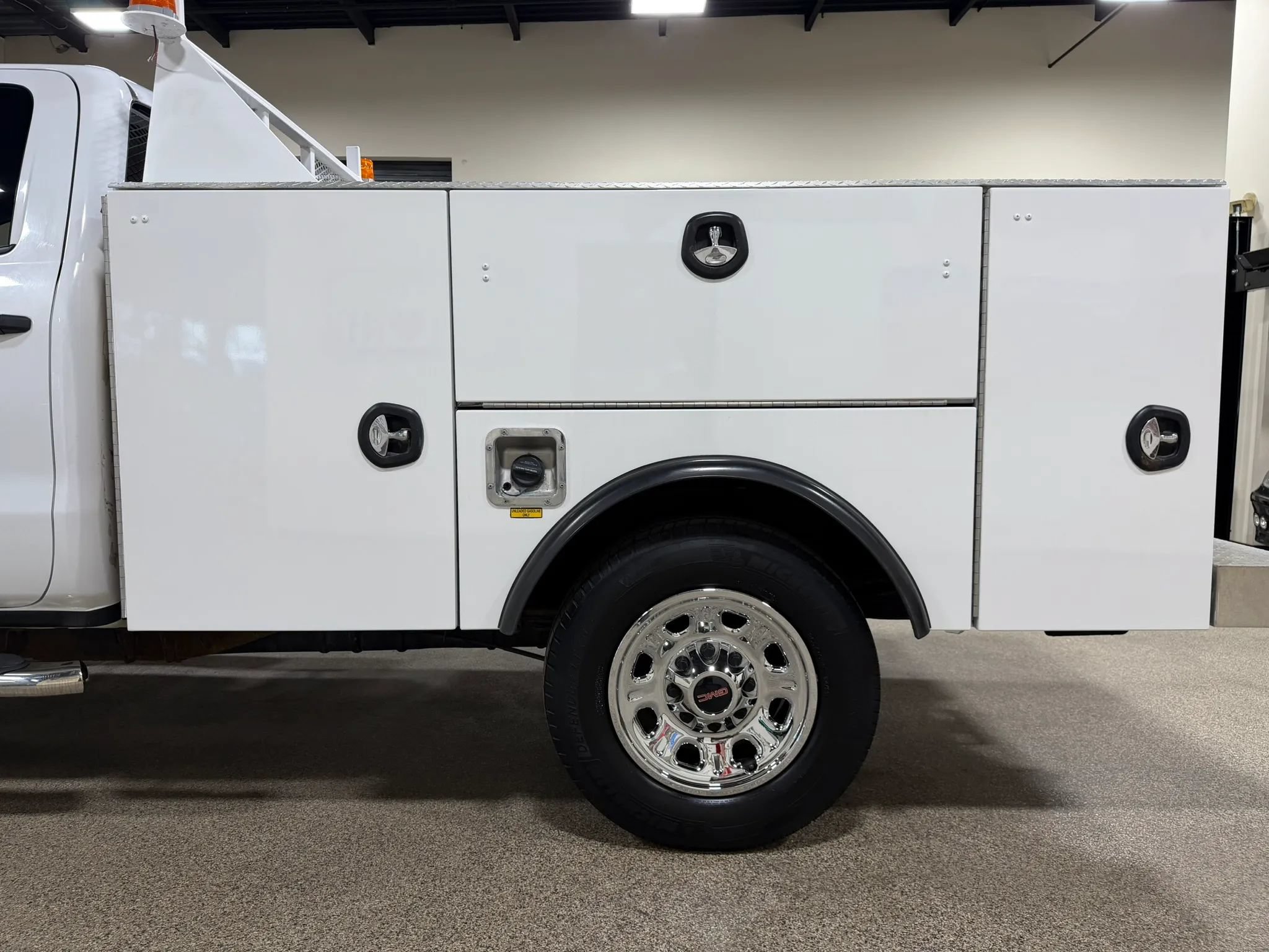 Used 2017 GMC Sierra 2500 4x4 Double Cab w/ Sierra Convenience Package image 10