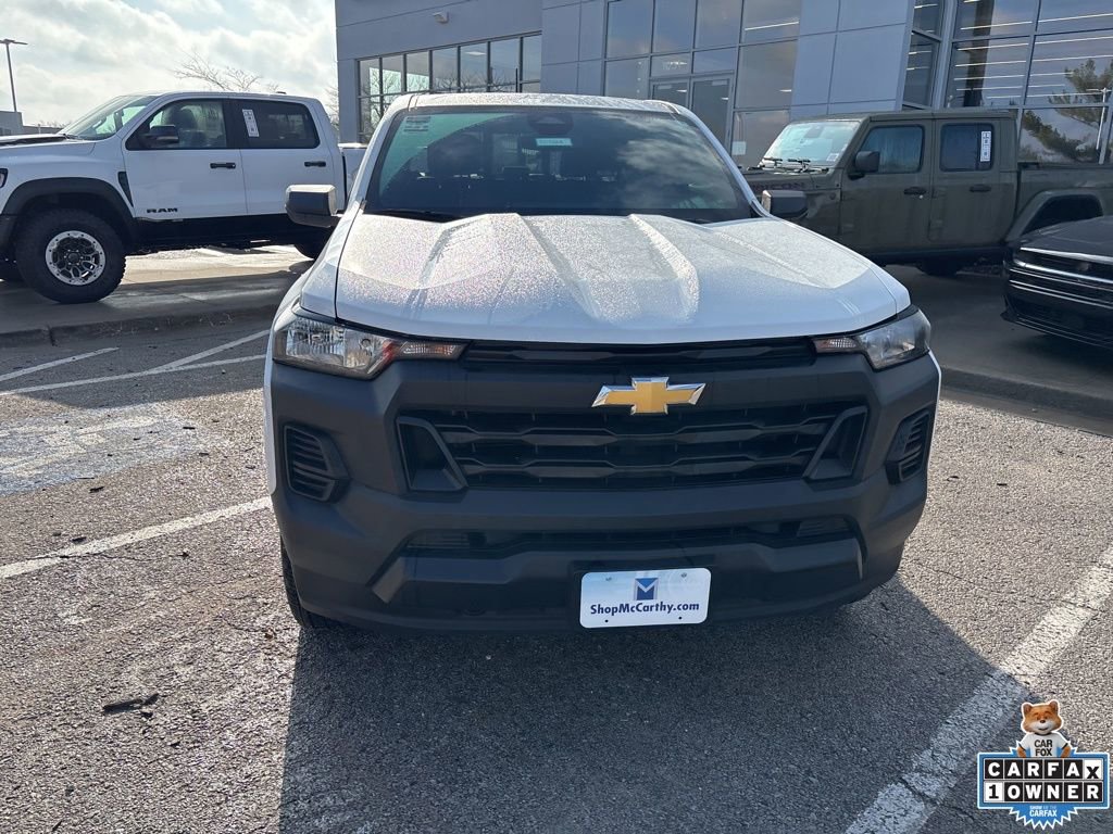 Used 2025 Chevrolet Colorado W/T image 9