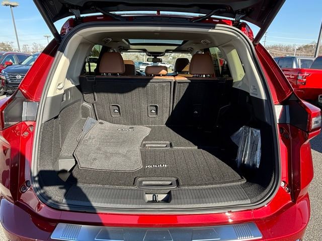 New 2026 Nissan Rogue Platinum w/ Platinum Premium Package image 17