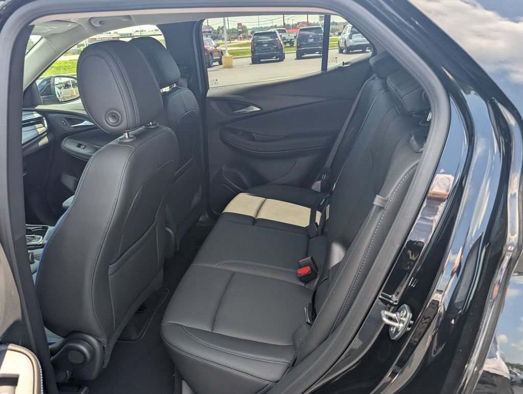 New 2026 Buick Encore GX Sport Touring FWD image 9